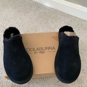 Koolaburra by UGG black fur slipper shoes size 7